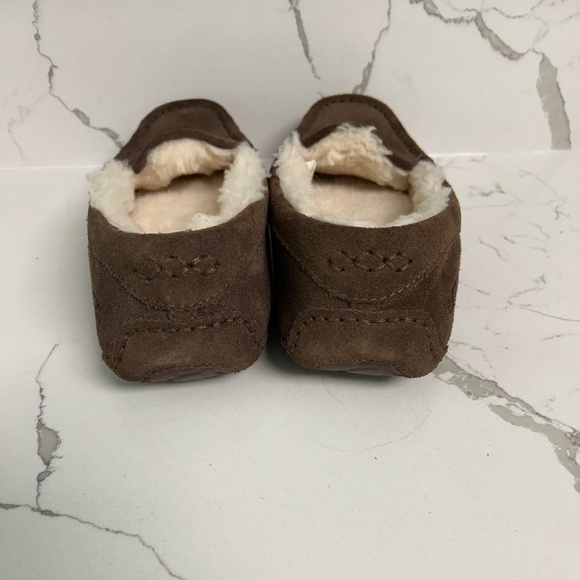 UGG Ansley Suede Moccasin Slippers US 6 Brown - Picture 3 of 8